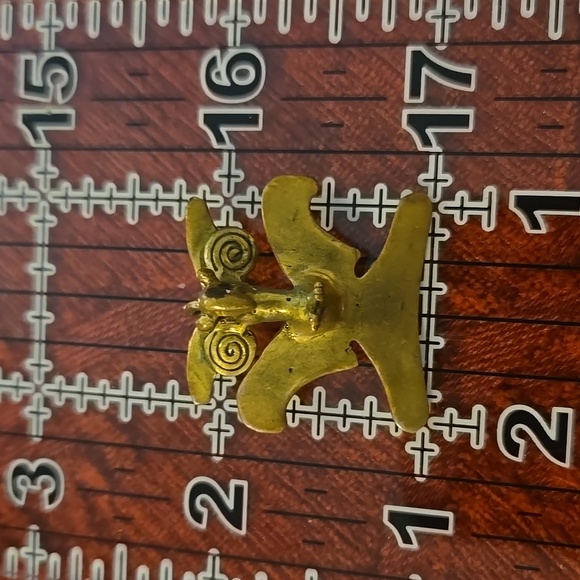 Reproduction Pre-columbian Brass Pendant - Picture 4 of 4